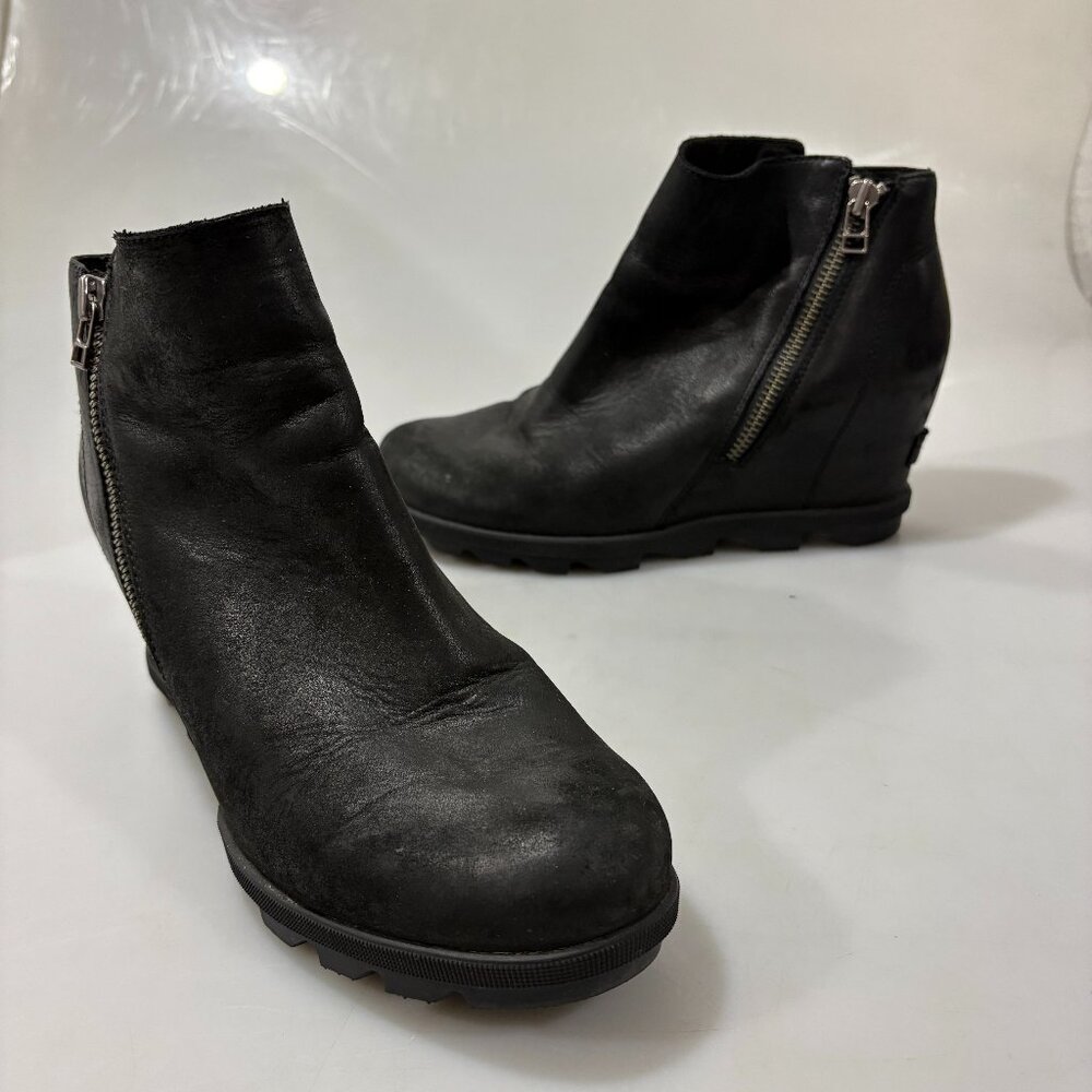 Sorel 10 Joan Of Arctic II Black Leather Zip Up Ankle Wedge Booties NL3364-010